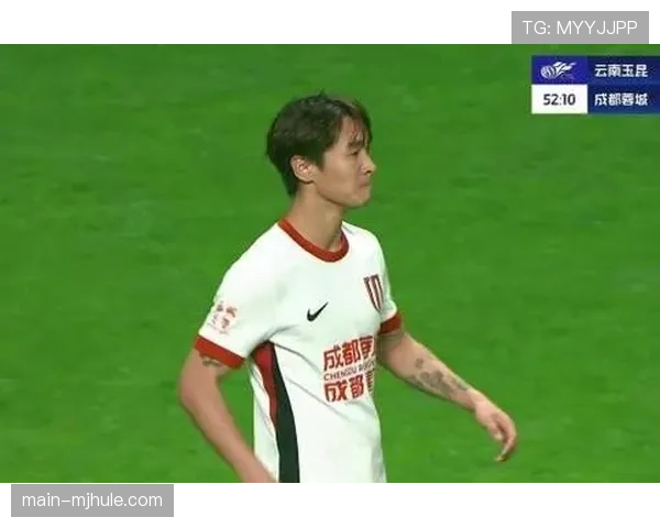 成都蓉城球员韦世豪边路突破犀利 成球队进攻利器